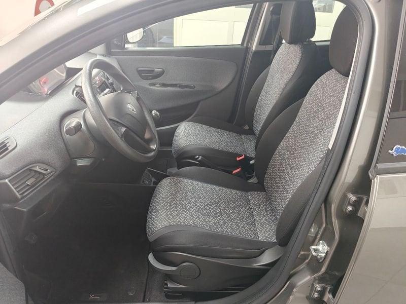 Lancia Ypsilon Ypsilon 1.2 69 CV 5 porte GPL Ecochic Elefantino