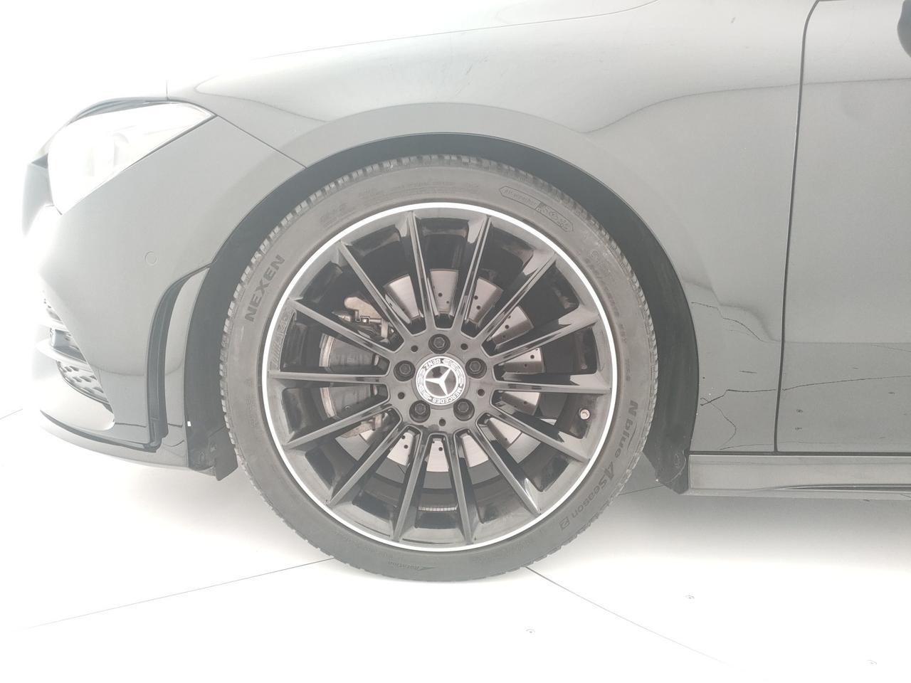 Mercedes-Benz CLA Coupe - C118 - CLA Coupe 200 d Premium auto