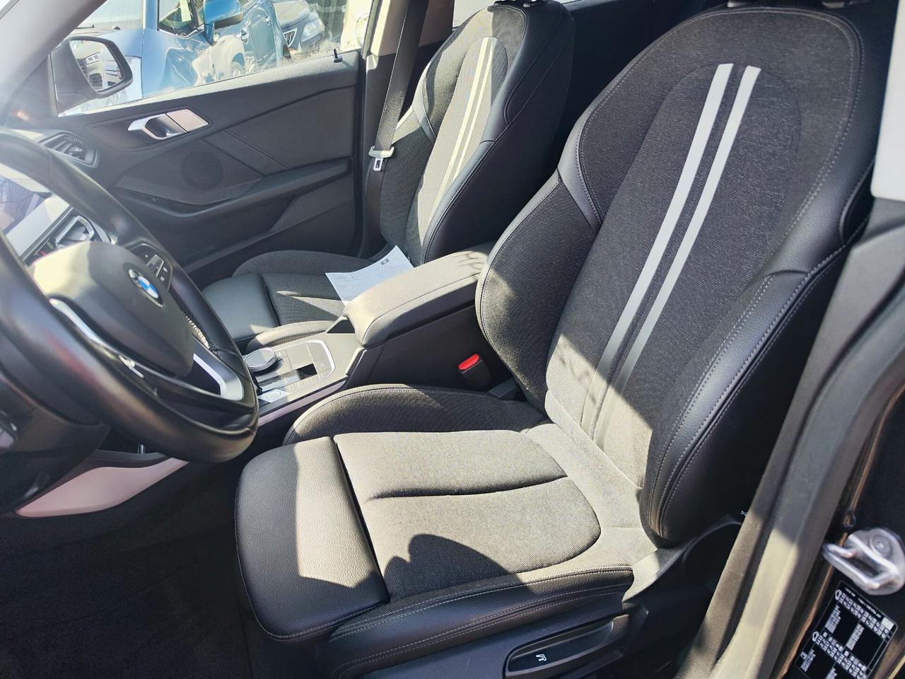 Bmw Serie 2 Gran Coupé 216d Business Advantage aut.