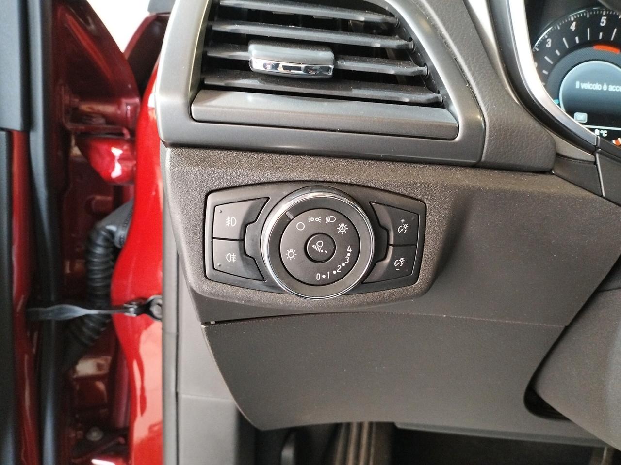 Ford Mondeo 5p 2.0 tdci Titanium s