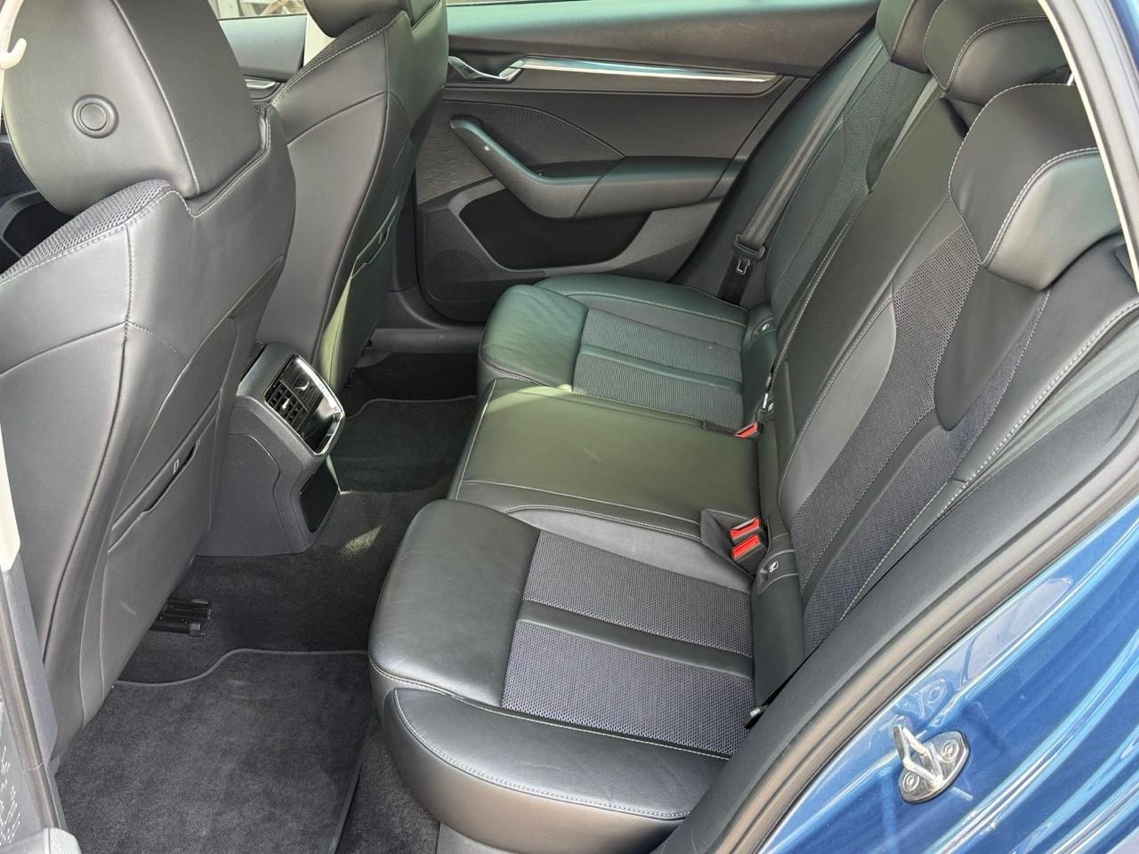 Skoda Octavia 2.0d DSG Style KEYLESS/UNIPRO/STORICO/GARANZIA