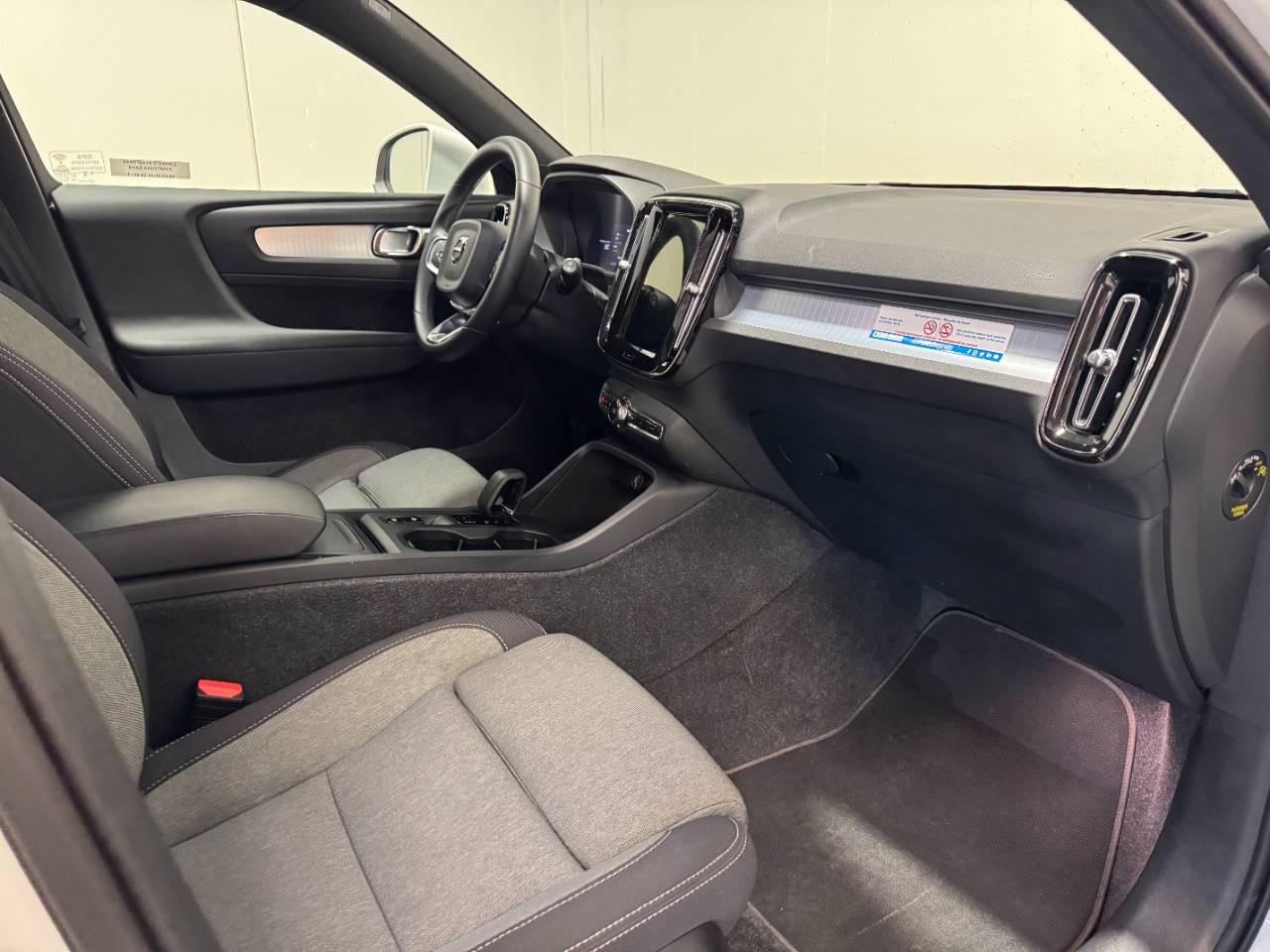 VOLVO XC40 T2 CORE AUTO