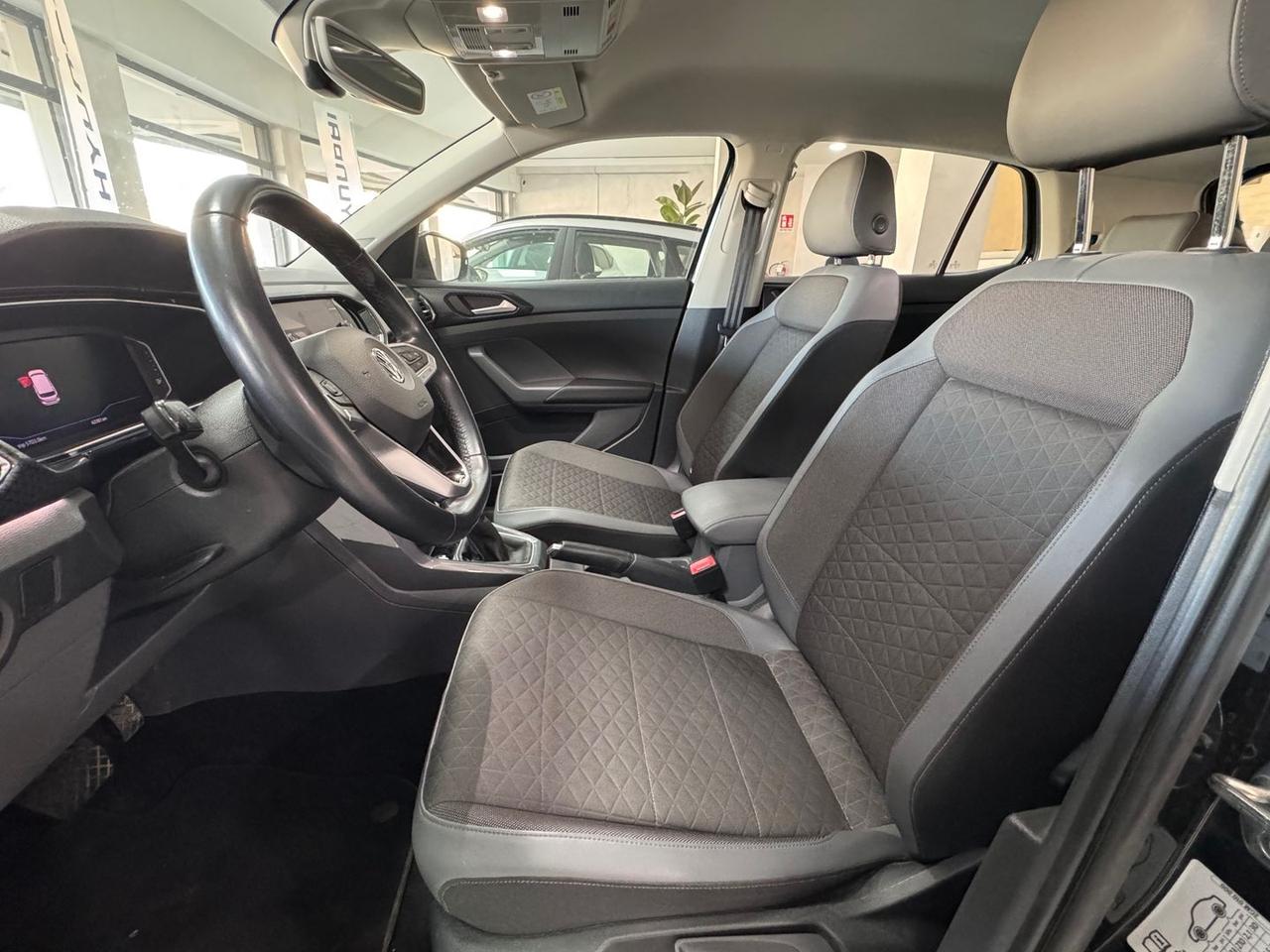 Volkswagen T-Cross Advanced 1.0 TSI DSG