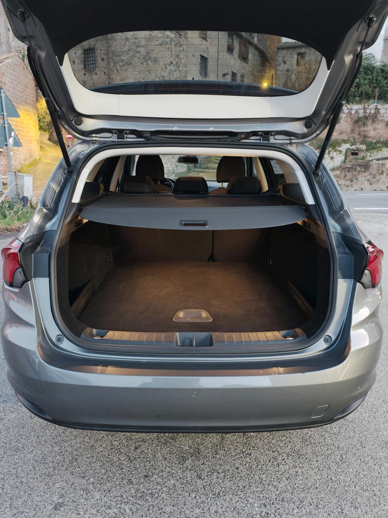 Fiat Tipo 1.6 Mjt SW S-Design