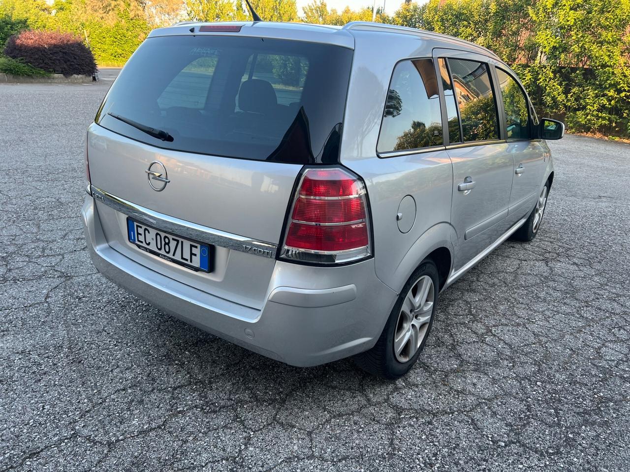 Opel Zafira 1.7 CDTI 110CV Edition