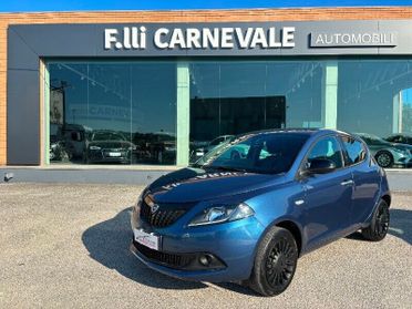 Lancia Ypsilon Ypsilon 1.0 FireFly 5 porte S&S Hybrid Silver