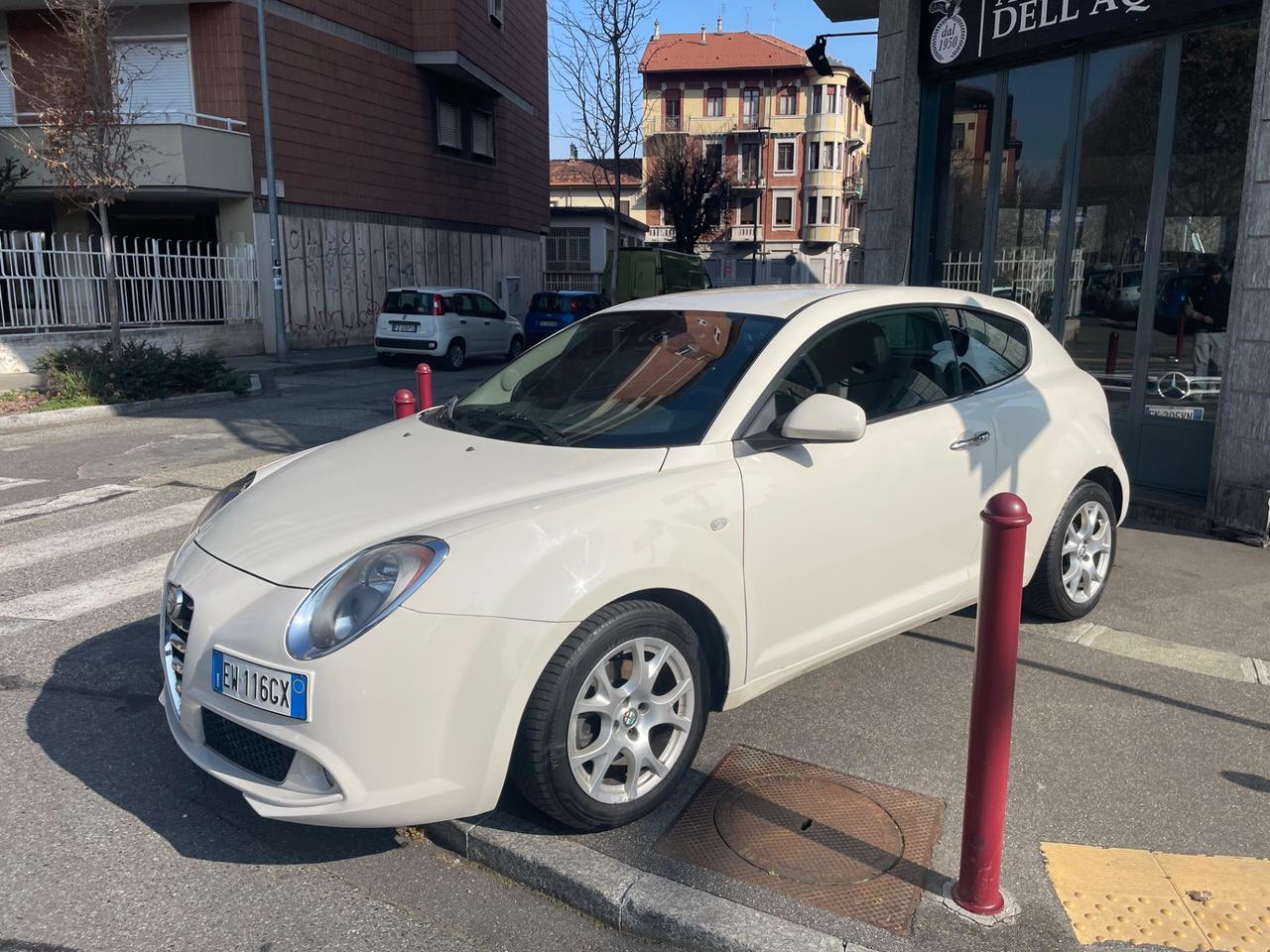 Alfa Romeo MiTo 1.6 JTDm-2 S&S Distinctive/GARANZIA