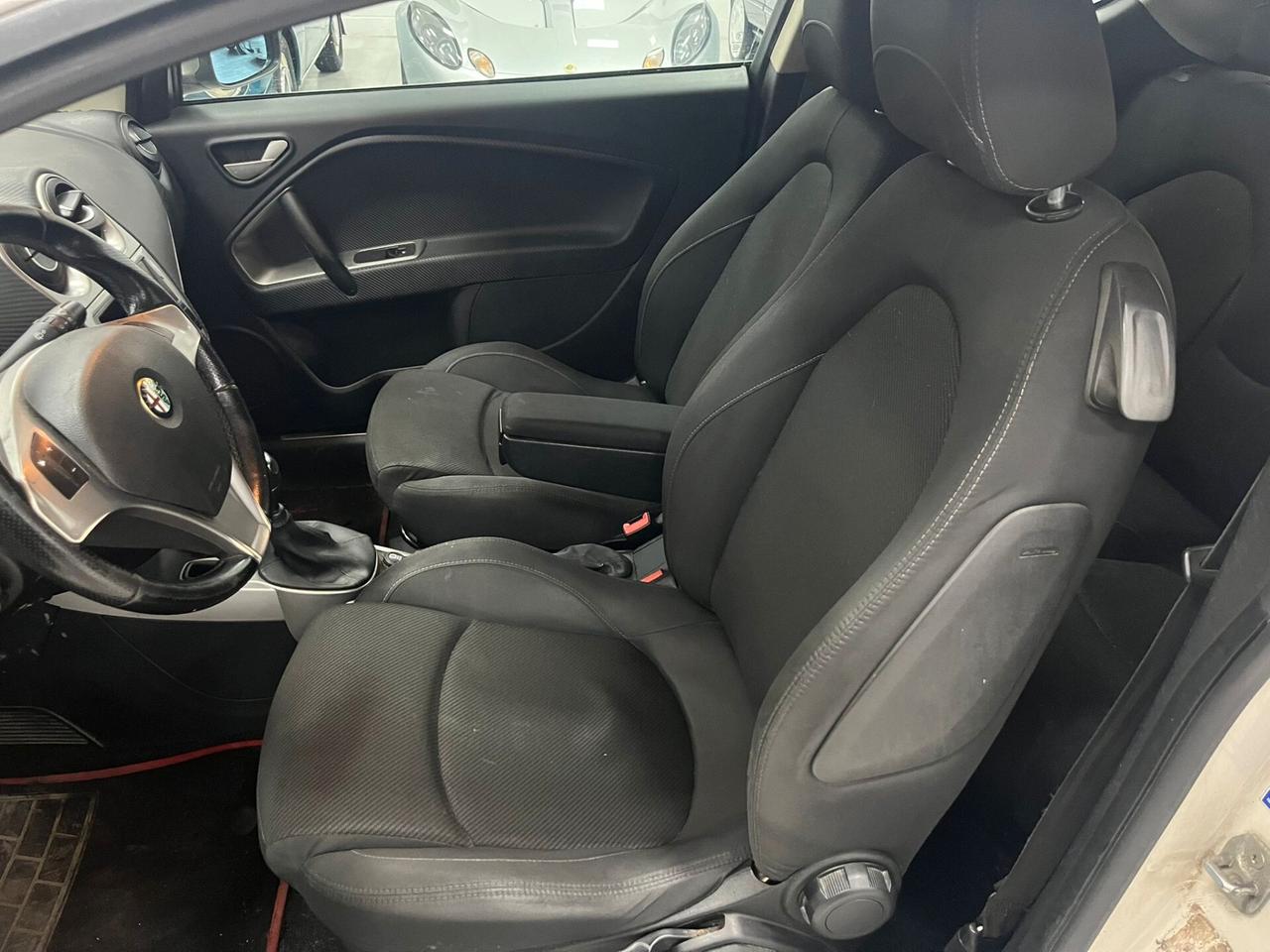 Alfa Romeo MiTo 1.4 Distinctive