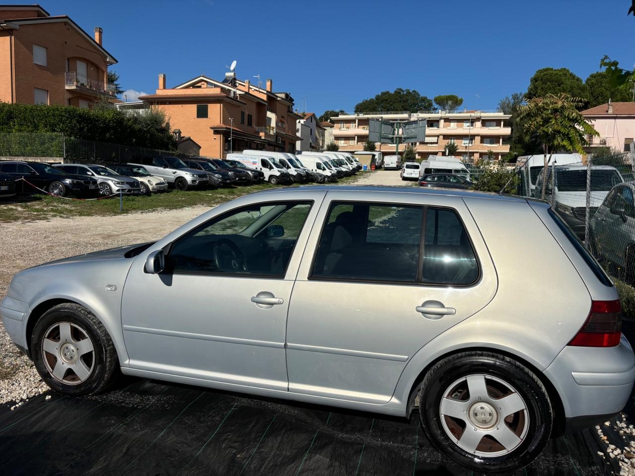 Volkswagen Golf 1.9 TDI 5 porte Gancio Traino