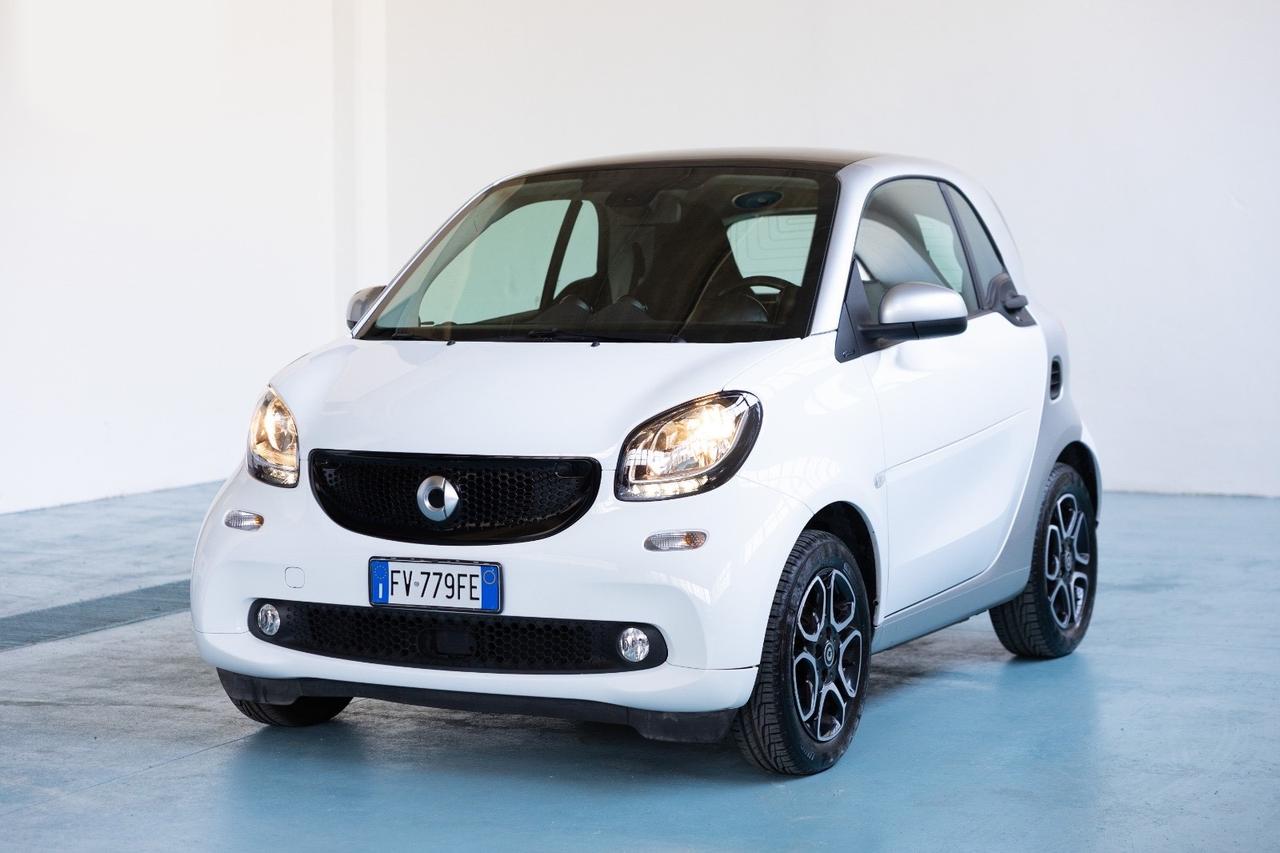 Smart ForTwo 70 1.0 Passion 71CV 2019 ITALIANA UNIPROPRIETARIO IVA ESPOSTA