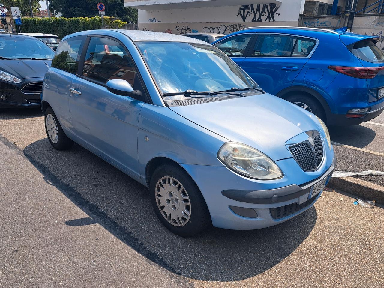 Lancia Ypsilon 1.4 16V Argento