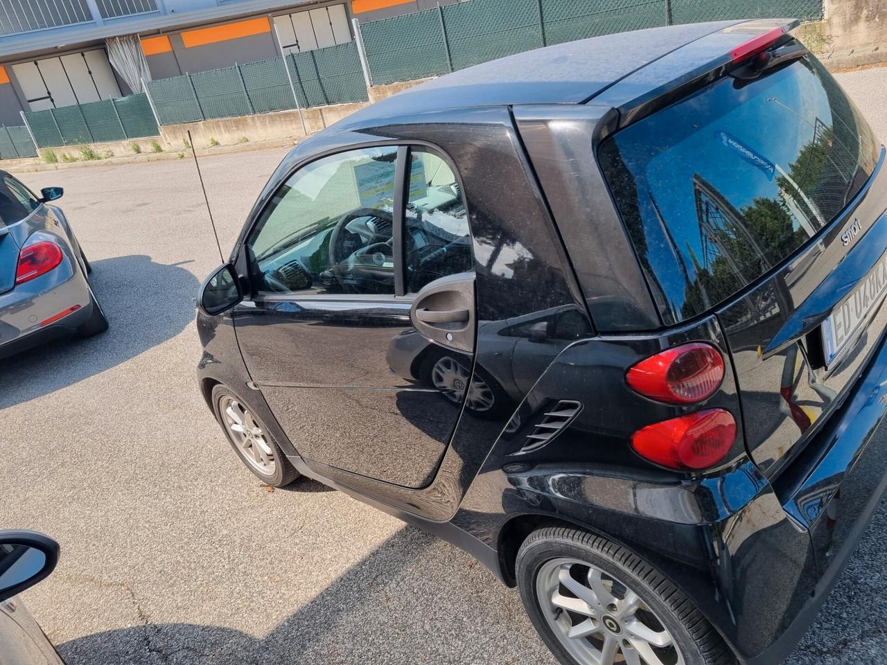 Smart ForTwo 1000 52 kW coupé passion