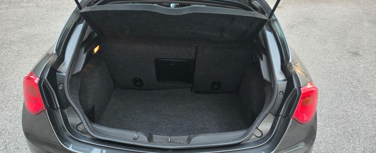 Alfa Romeo Giulietta 2.0 JTDm-2 140 CV Exclusive