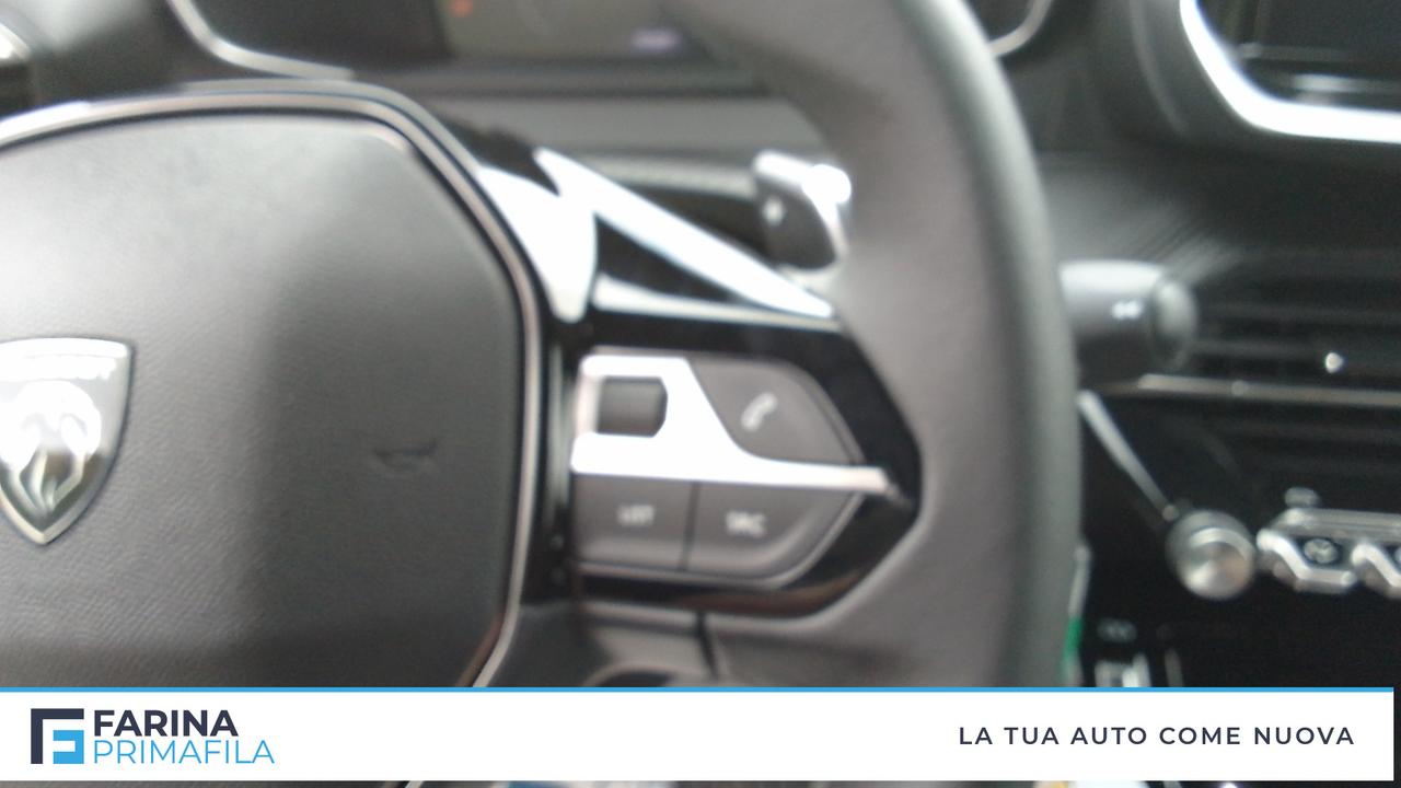 PEUGEOT 2008 1.2 hybrid Allure 136cv e-dcs6