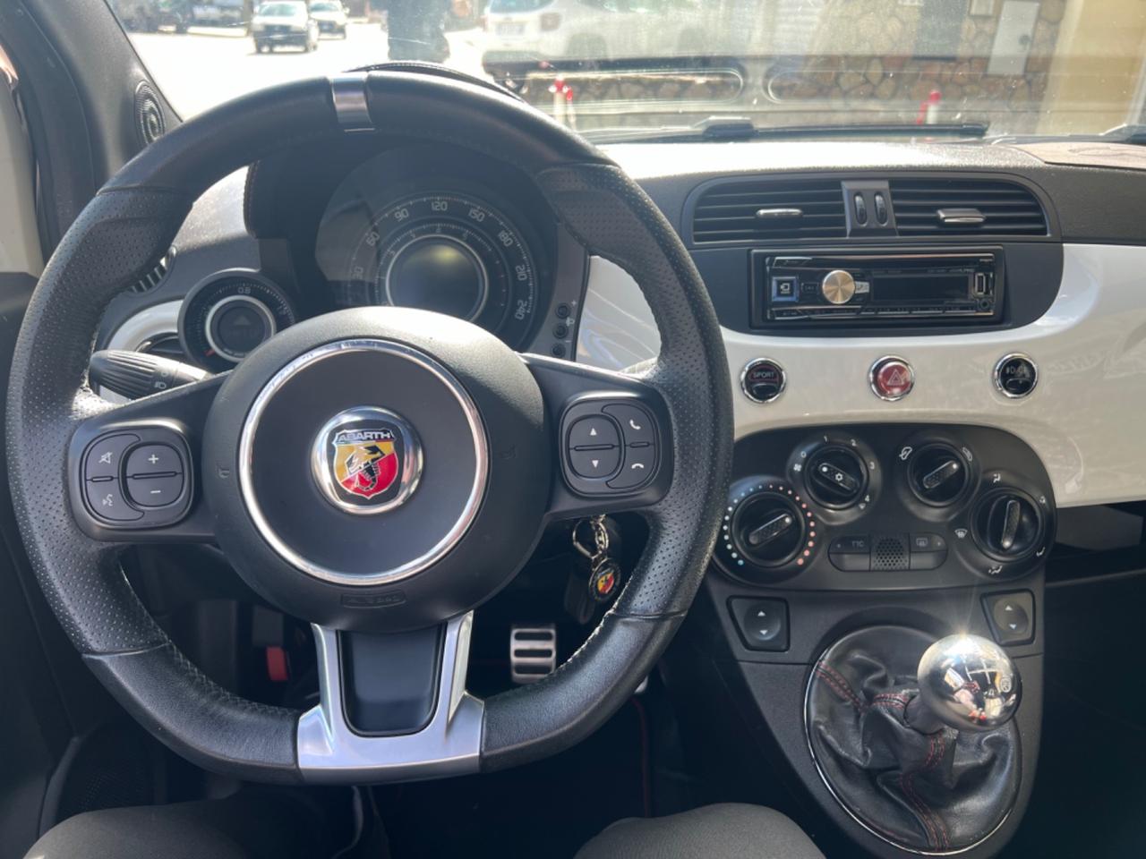 Abarth 500 1.4 Turbo T-Jet