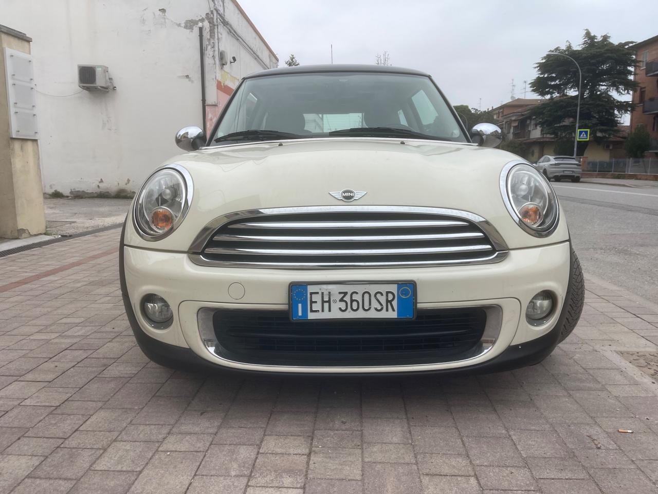 Mini 1.6 16V One (55kW)