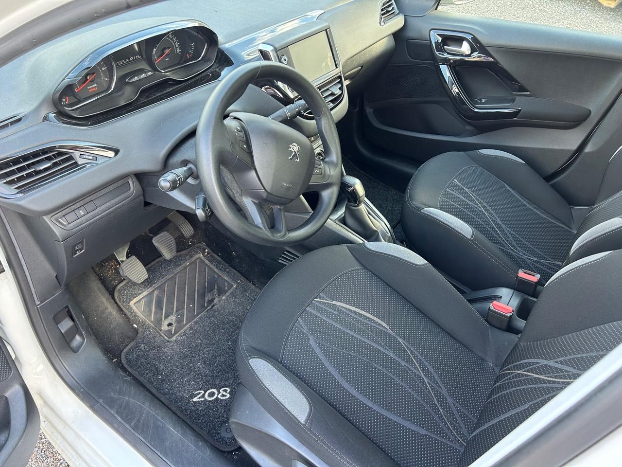Peugeot 208 1.2 VTi 82 CV 5 porte