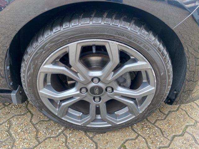 FORD Fiesta 1.5 TDCi 5P ST-Line *Navi*Sensori Post