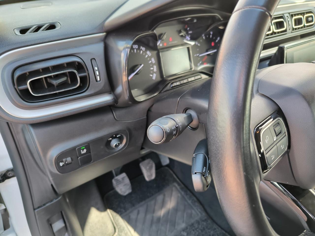 Citroen C3 PureTech 83 S&S Shine