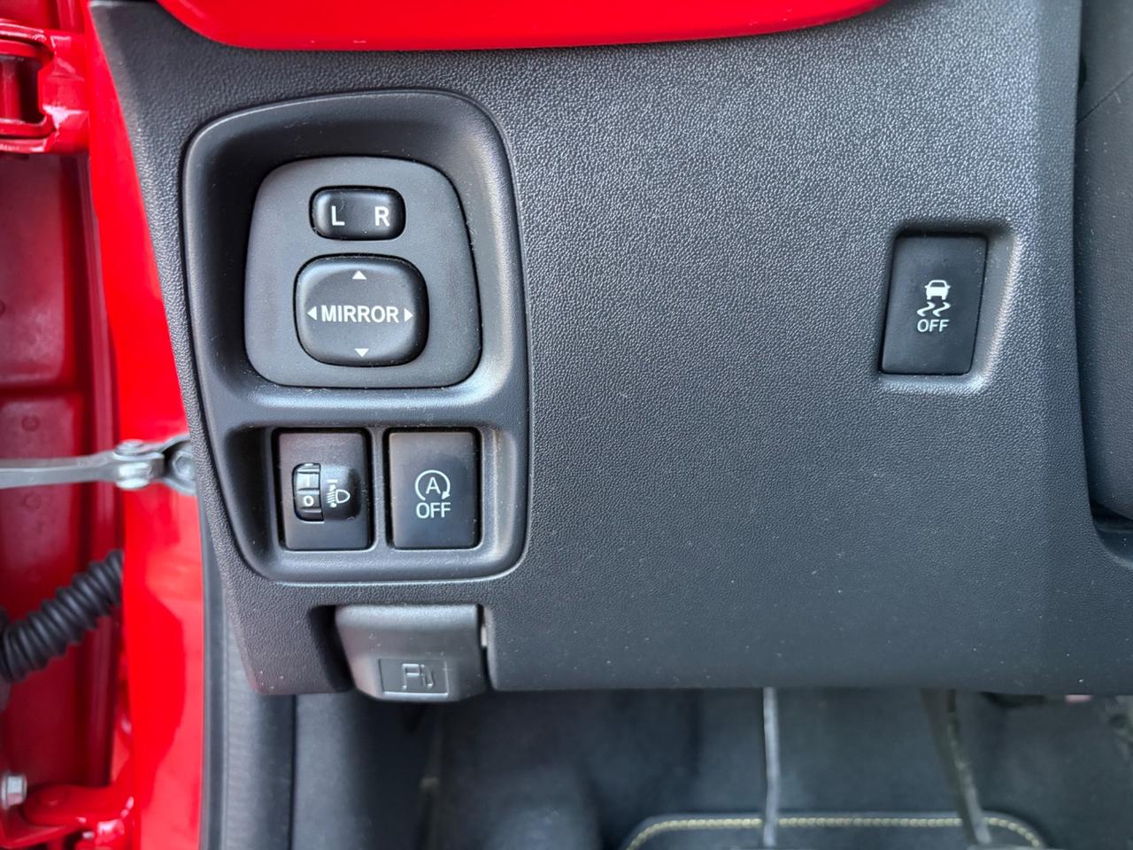Citroen C1 VTi 72 S&S 5 porte Shine UNICO PROPRIETARIO