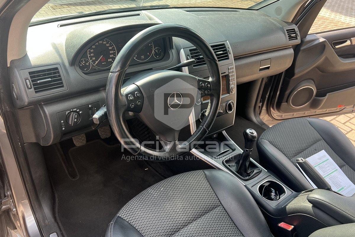 MERCEDES A 160 CDI BlueEFFICIENCY Premium