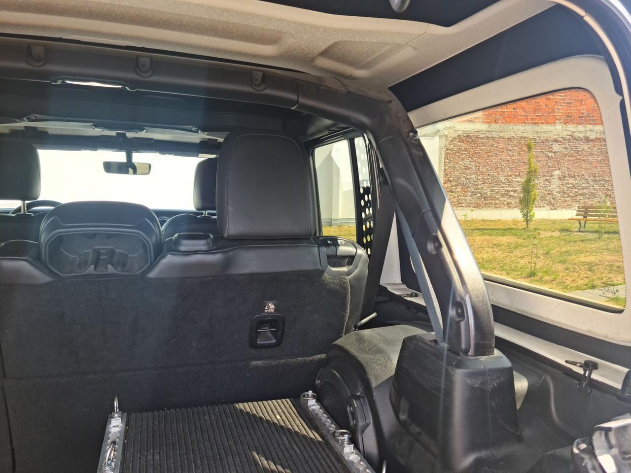 Jeep Wrangler 2.2 crdi sahara #6262