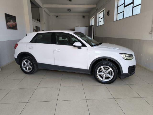 AUDI Q2 30 TDI Business Sport