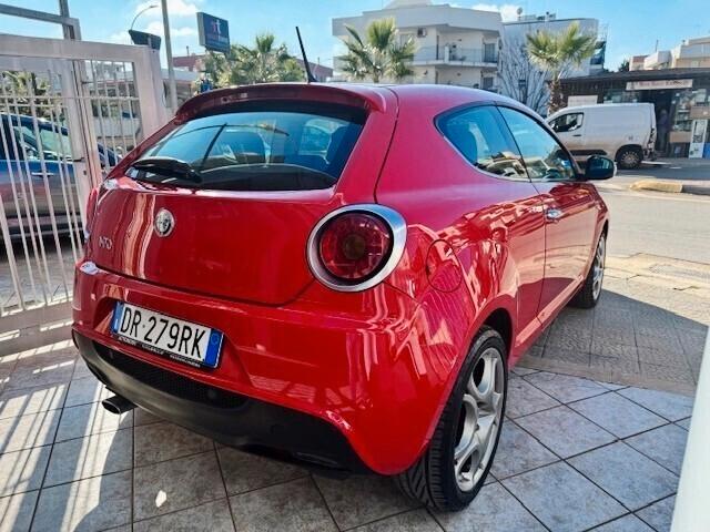 Alfa Romeo MiTo 1.6 JTDm 16V Distinctive Sport Pack