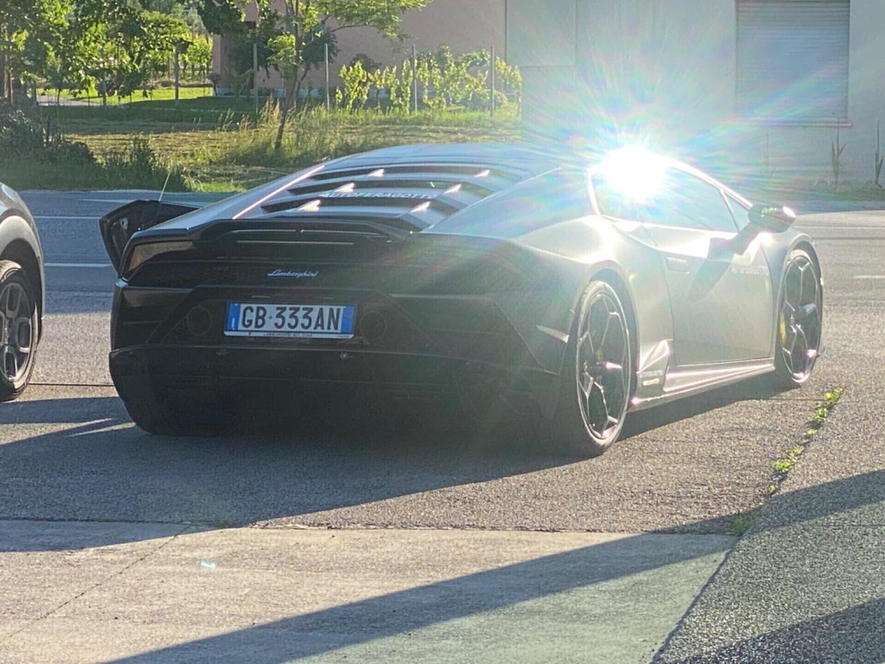 Lamborghini Huracan EVO - NOLEGGIAMO !!