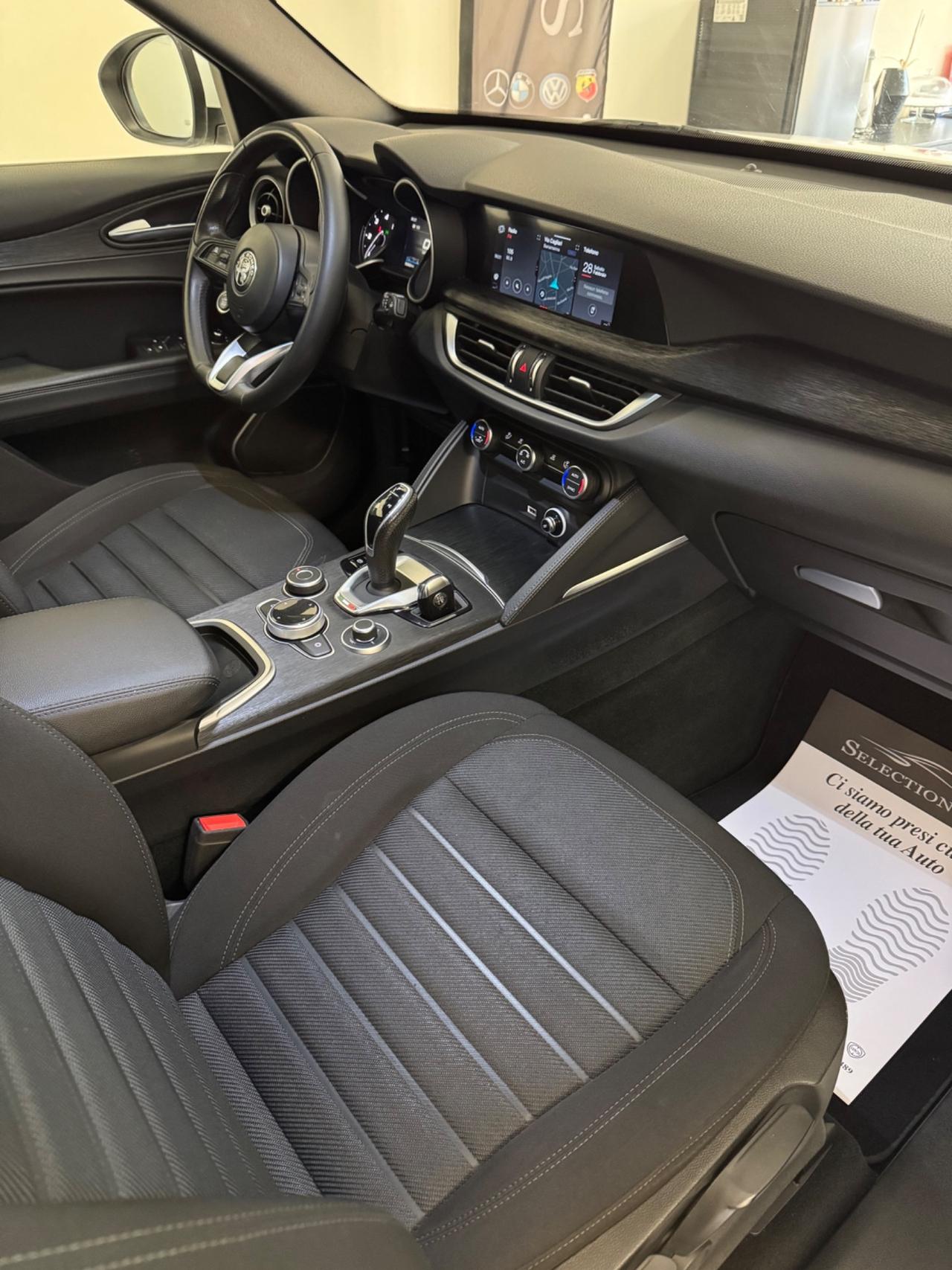Alfa Romeo Stelvio 2.2 Turbodiesel 190 CV AT8 Q4 Business