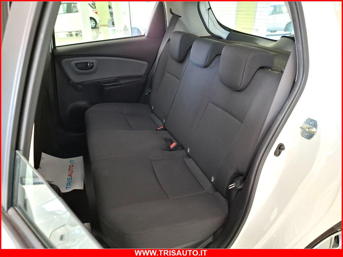 TOYOTA Yaris 1.5 Full Hybrid Aut. Cool 5p. NEOPATENTATI