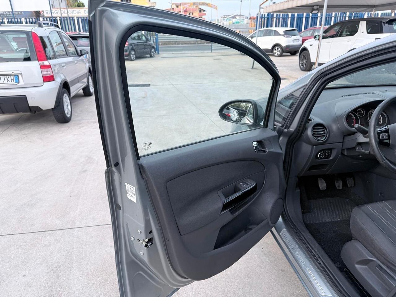 Opel Corsa 1.2 5 porte Edition