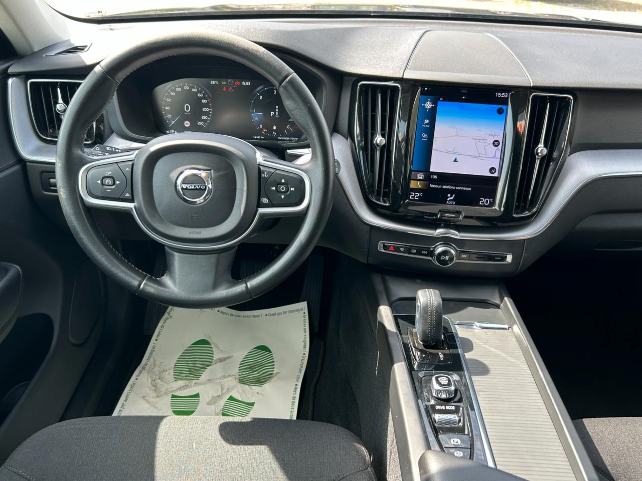 Volvo XC60 2.0 b4 Momentum awd auto