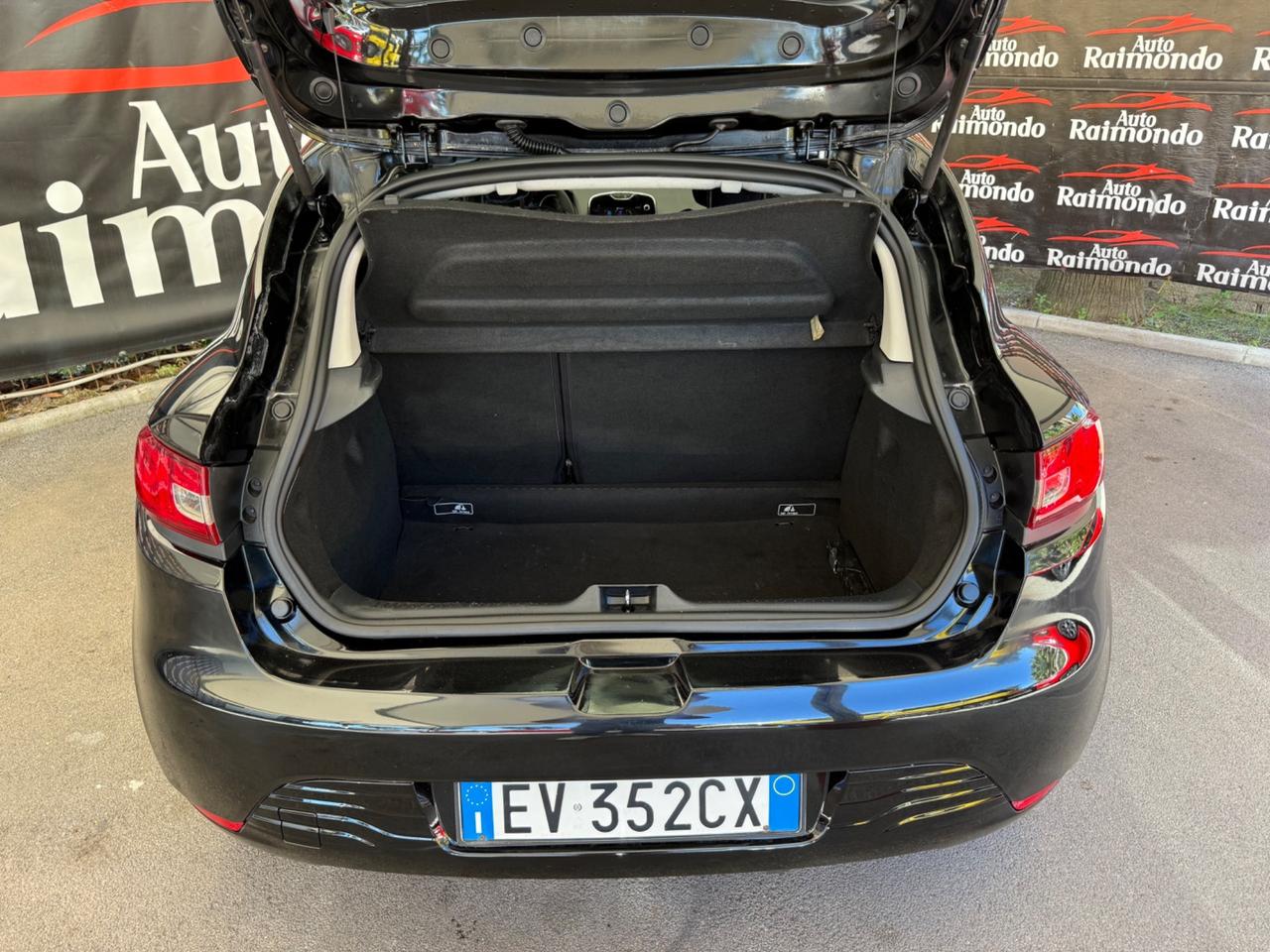 Renault Clio 1.2 75CV 5 porte