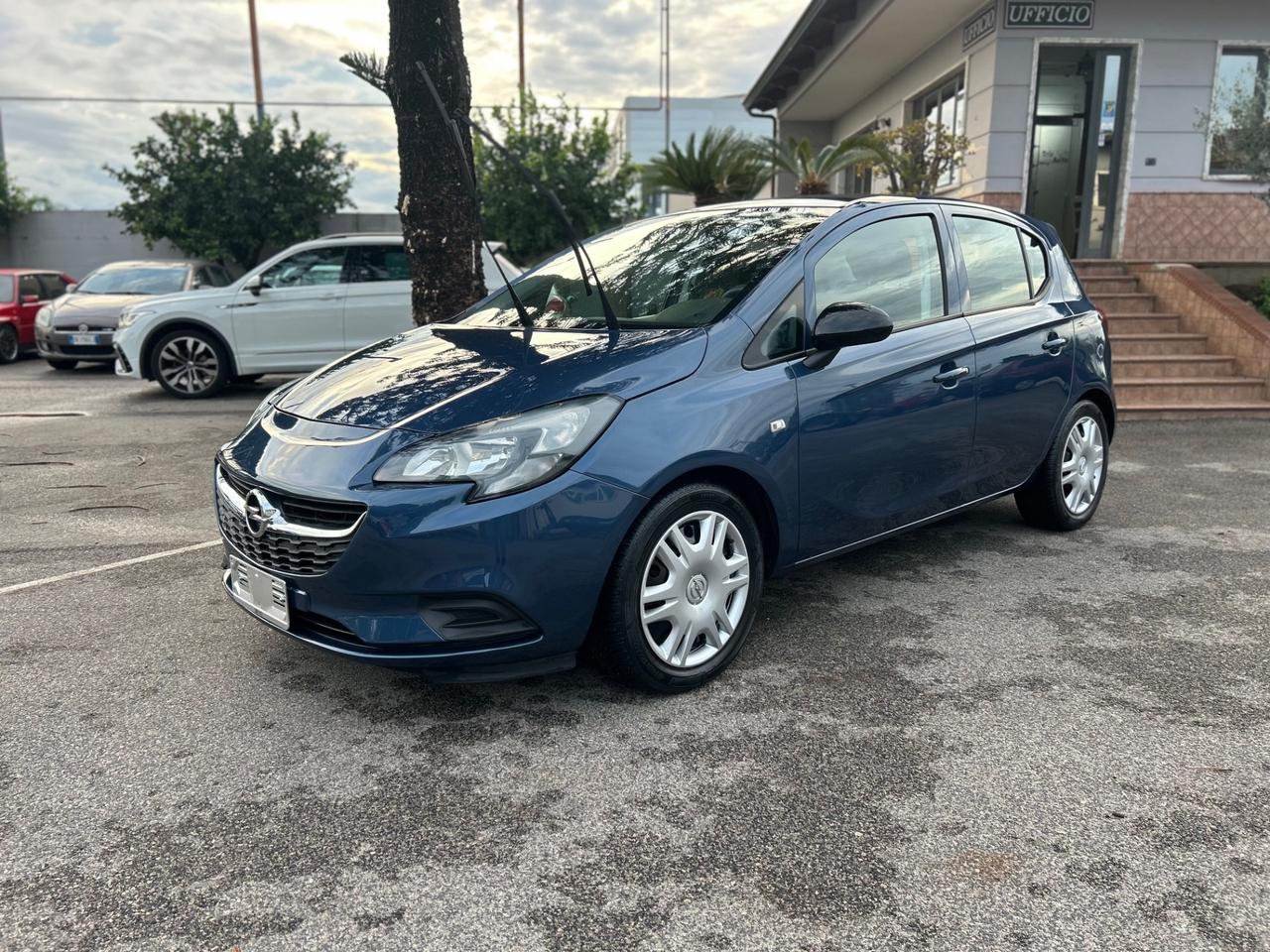 Opel Corsa 1.2 5 porte