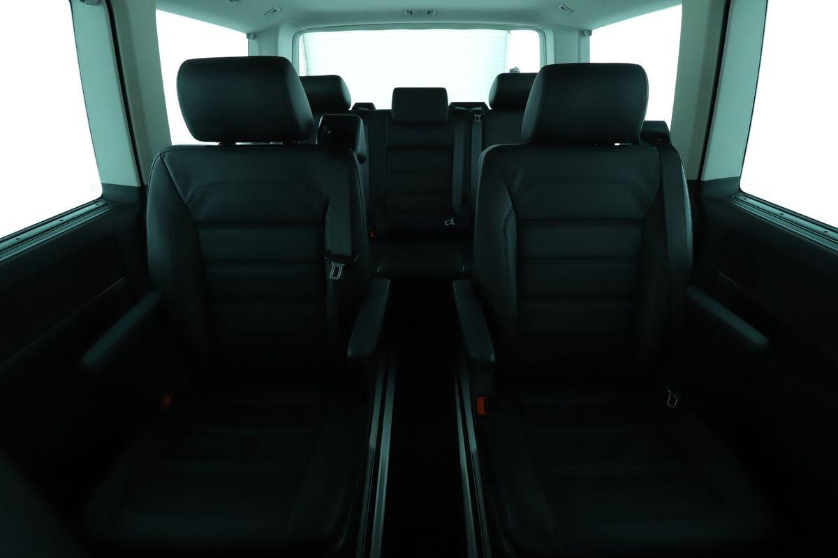 Volkswagen Multivan 2.0 TDI 150CV DSG 7POSTI PELLE GANCIO 2x PORTE SCORREVOLI