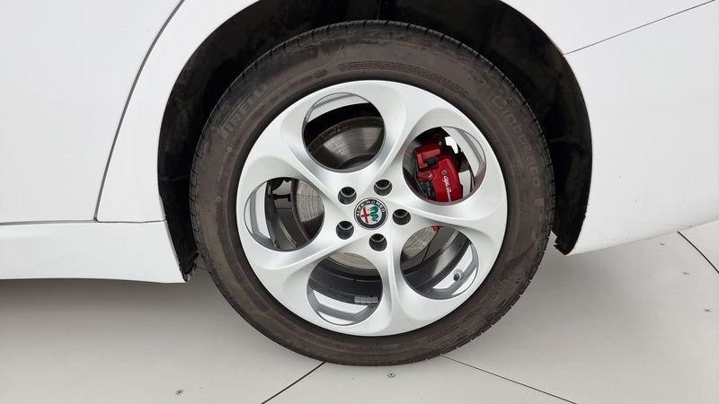 Alfa Romeo Giulia 2.0 Turbo 200 CV AT8 Executive