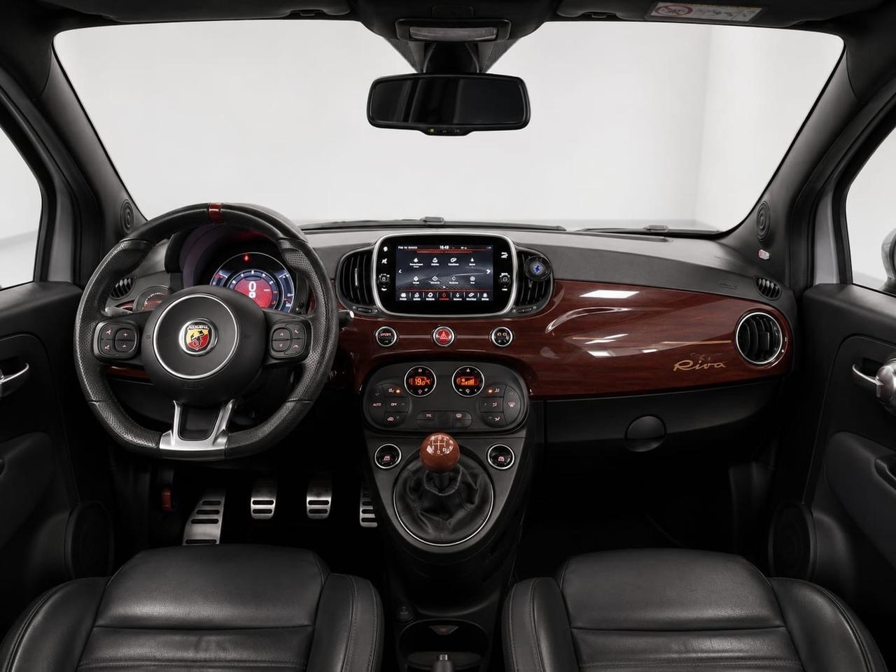 Abarth 695 1.4 Turbo T-Jet Rivale
