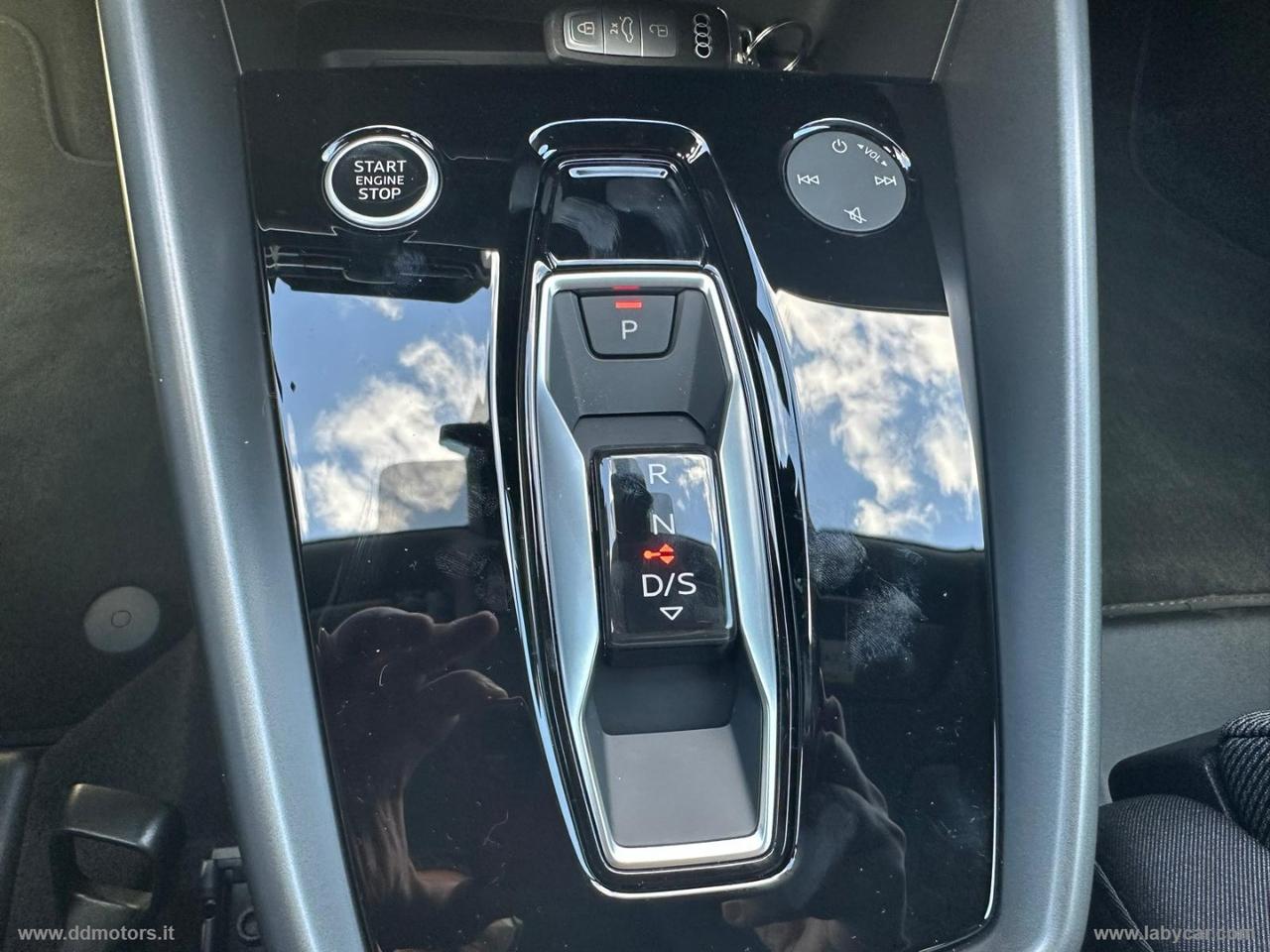 AUDI A3 SPB 35 TFSI S tronic Business CAMBIO AUTOMATICO