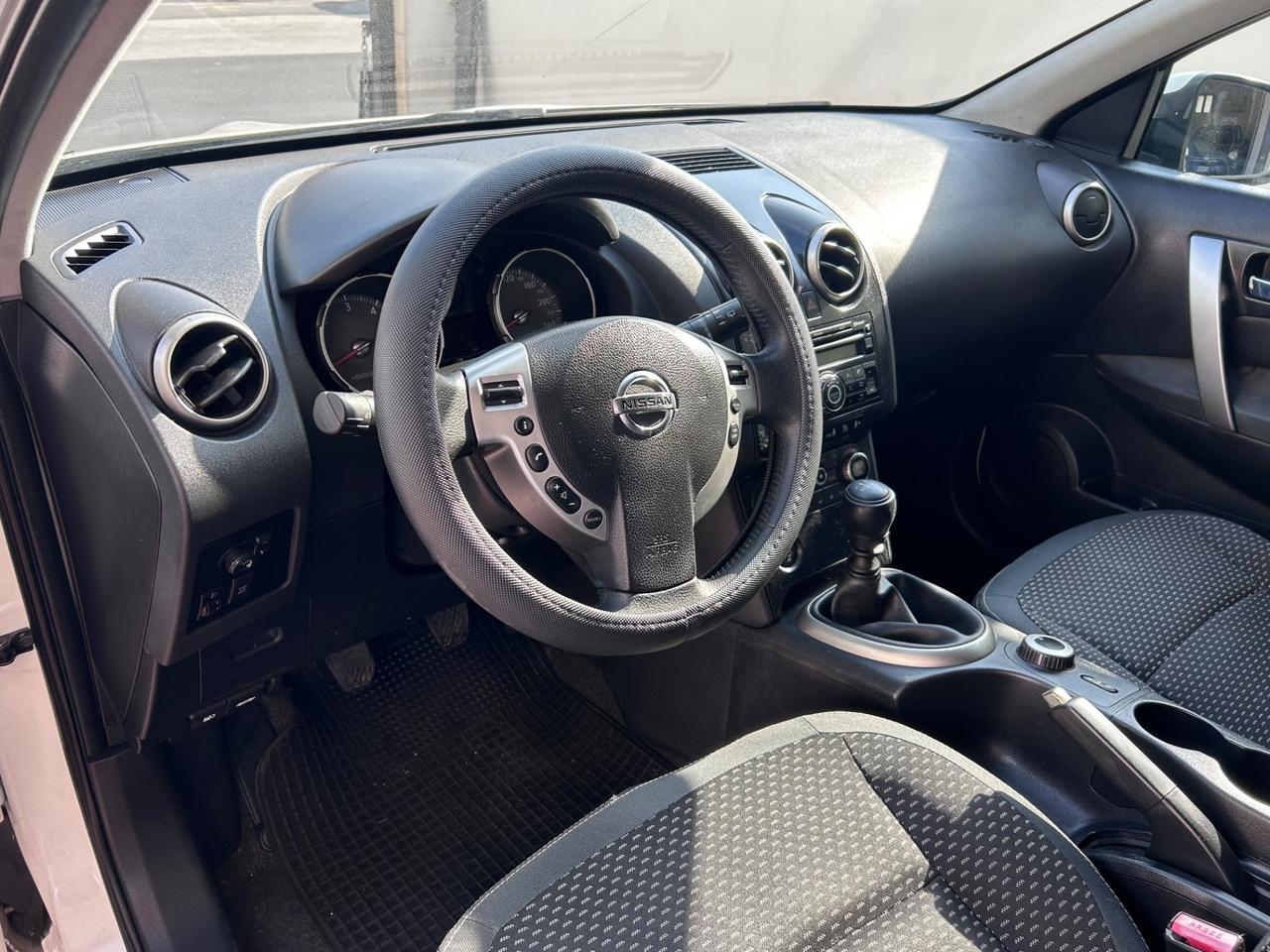 Nissan Qashqai 2.0 dCi DPF 4WD Tekna