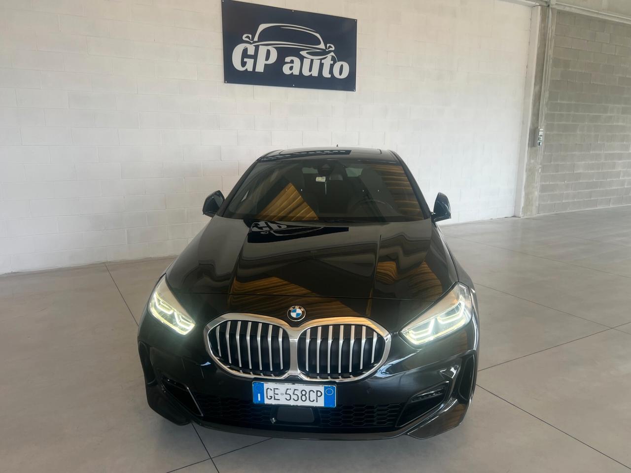 Bmw 120 120d xDrive 5p. Msport tetto apribile