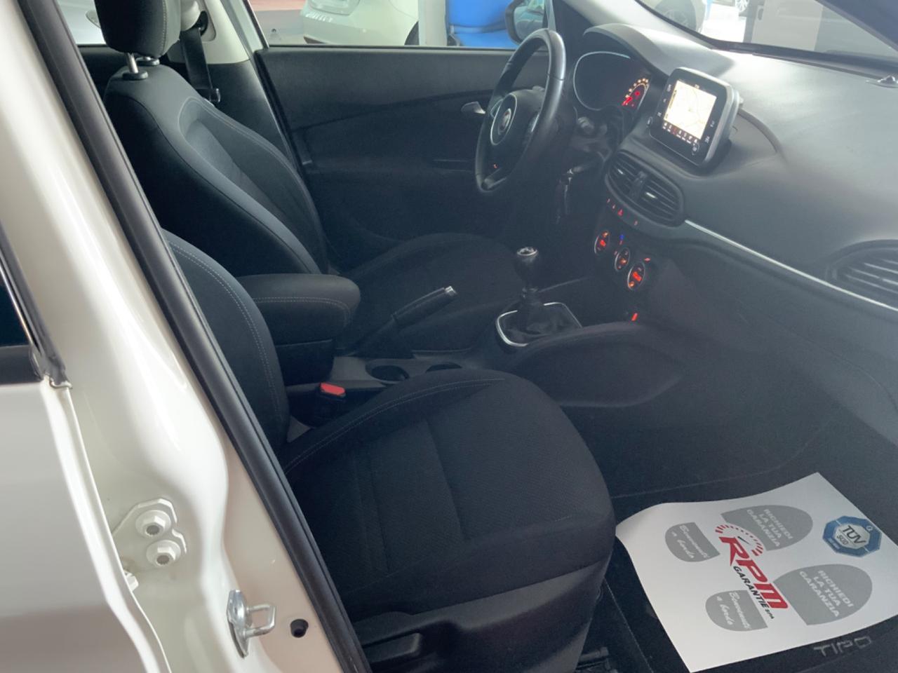 Fiat Tipo 1.6 Mjt S&S SW Lounge