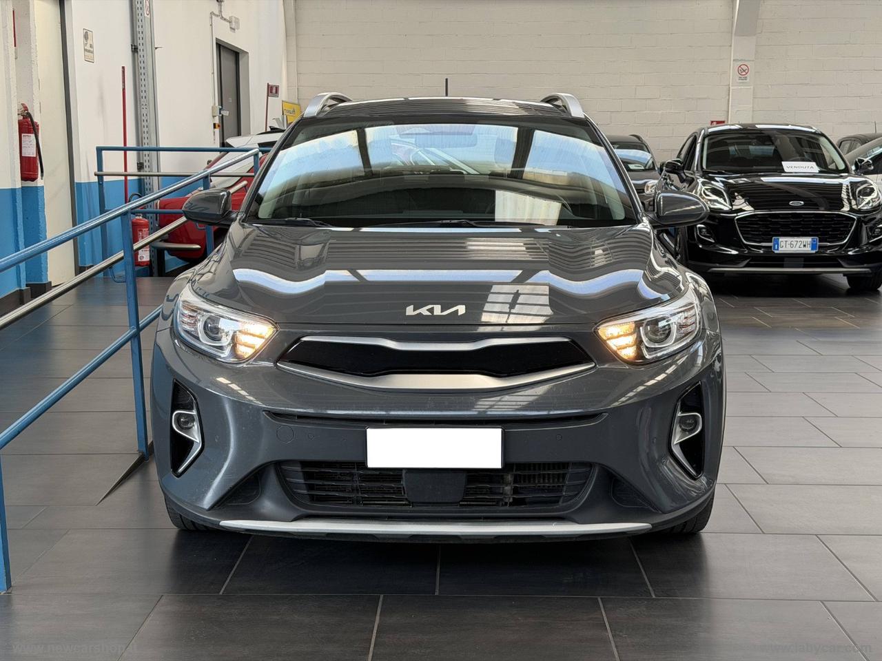 KIA Stonic 1.0 T-GDi 100 CV MHEV iMT Style NEOPATENTATI
