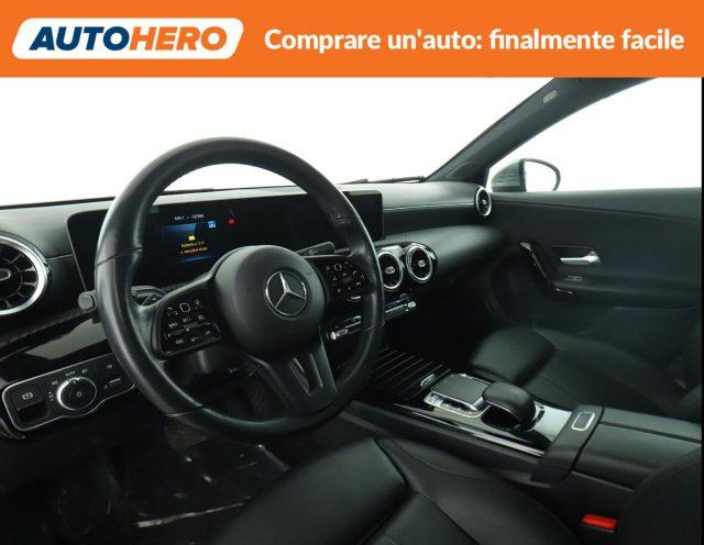 MERCEDES-BENZ A 180 d Automatic Executive