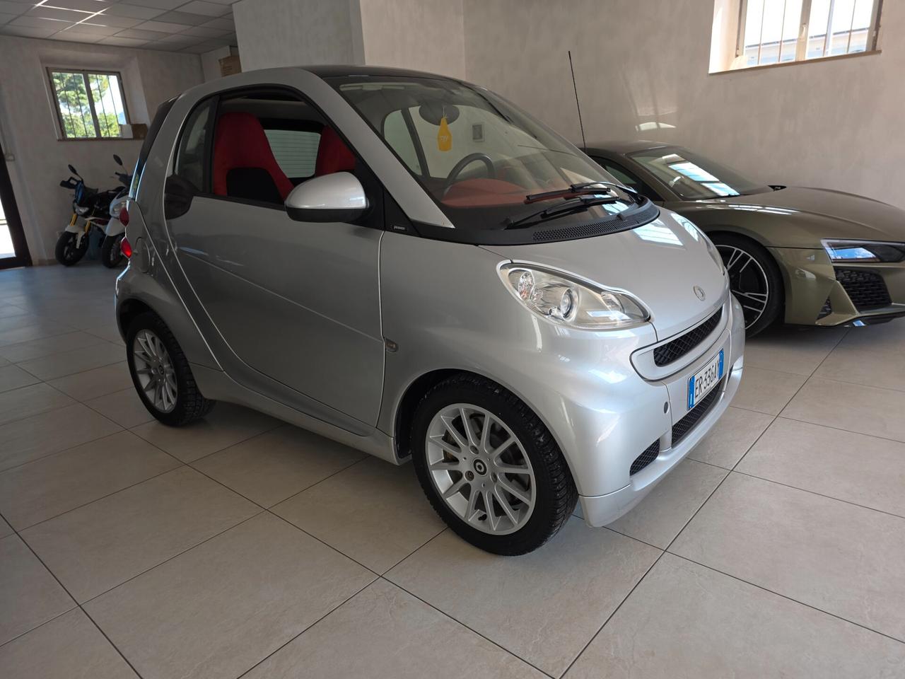 Smart ForTwo 1000 52 kW coupé passion