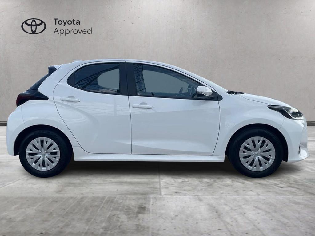 Toyota Yaris 1.5 hybrid Active