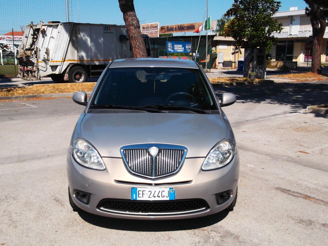 Ypsilon 1.3 MJT Neopatentati 2011