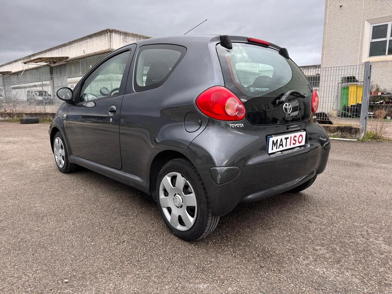 Toyota Aygo 1.0 VVT-i 69000 km GARANZIA 12m