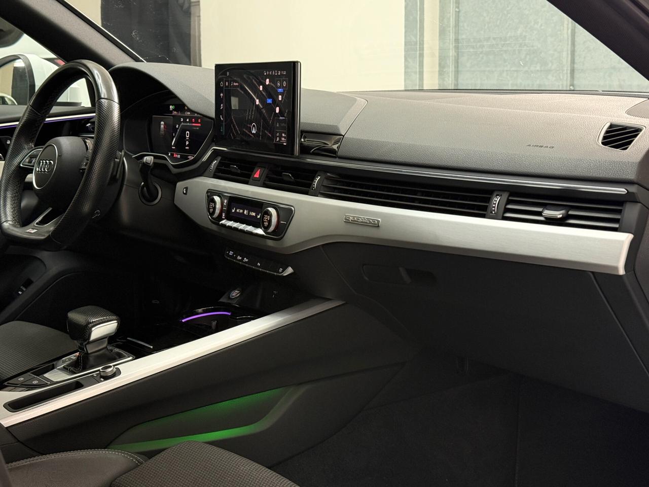 Audi A4 40 TDI MHEV quattro S line edition