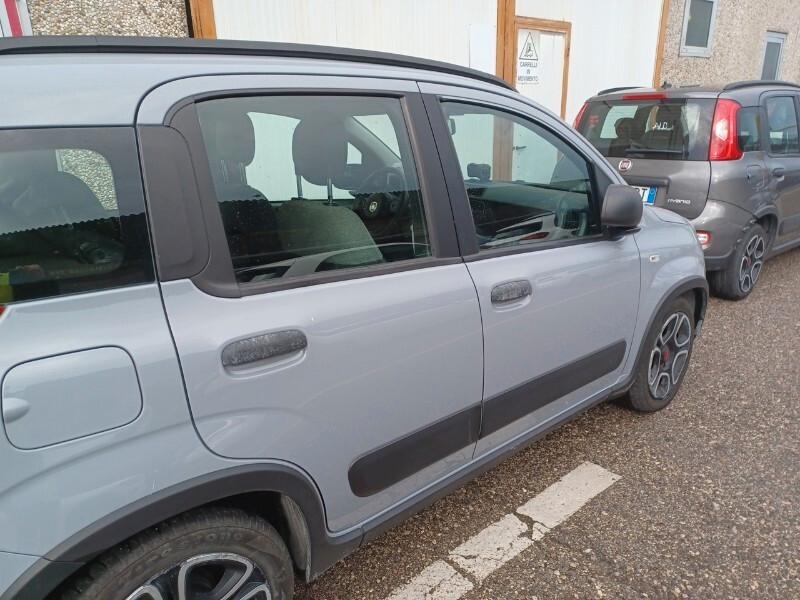 Fiat Panda 1.0 FireFly S&S Hybrid City Cross
